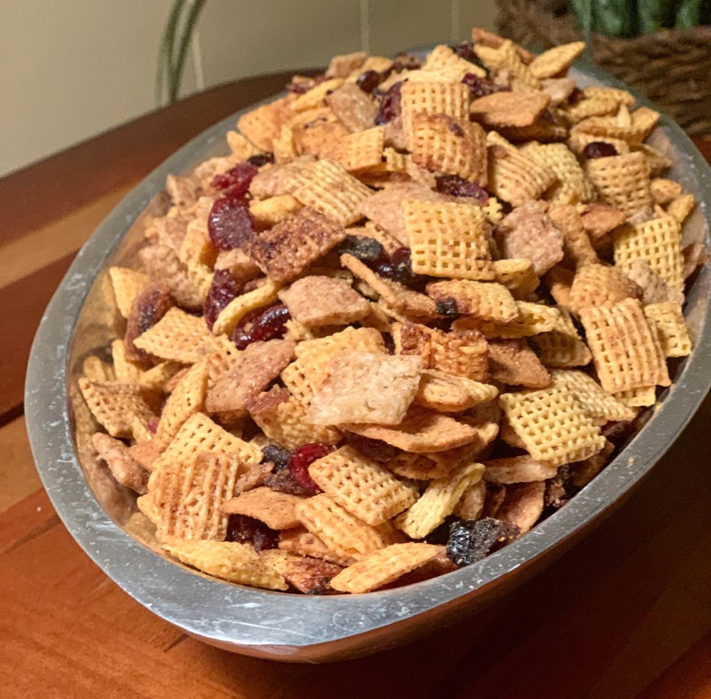 Lazy Pumpkin Pie Spice Snack Mix The Lazy Slow Cooker