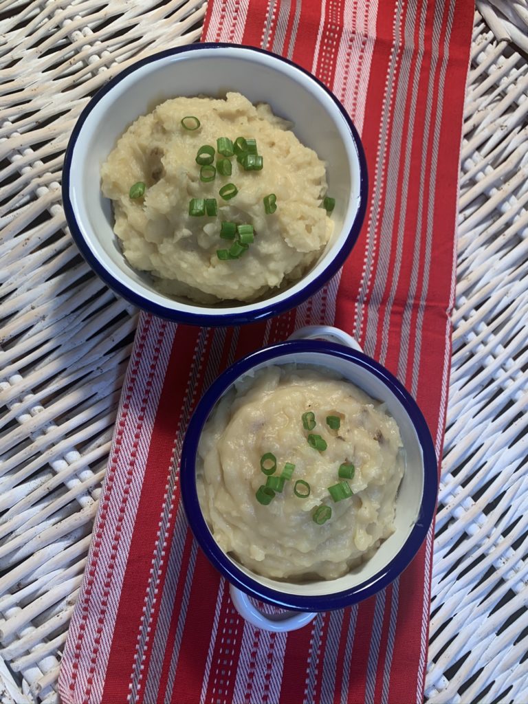 Lazy Slow cooker mashed potatoes