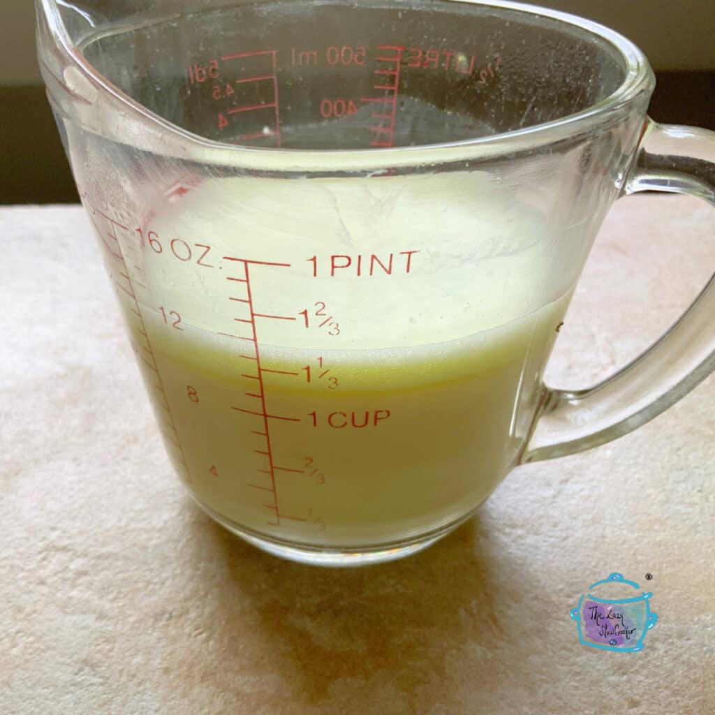 Chicken stock, powdered milk and cornstarch mixed together