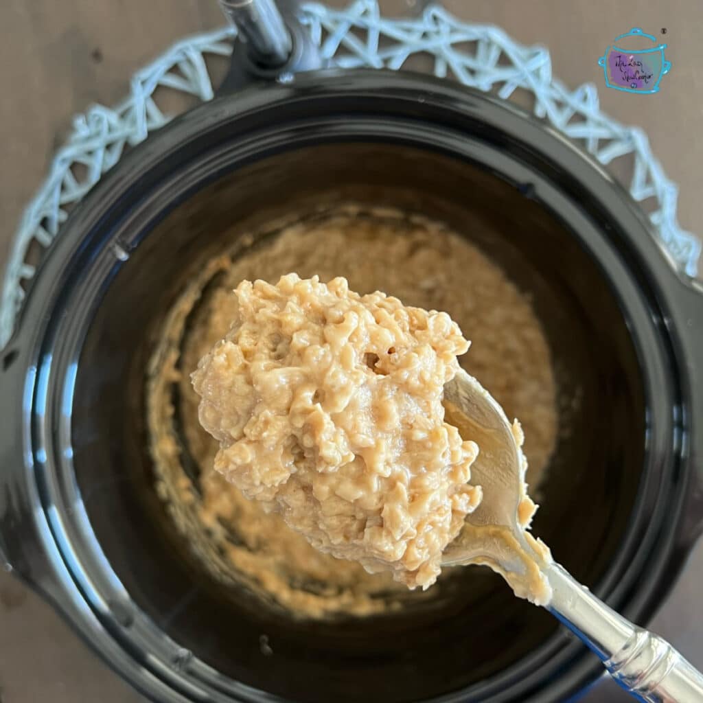 finished peanut butter crockpot oatmeal on a spoon