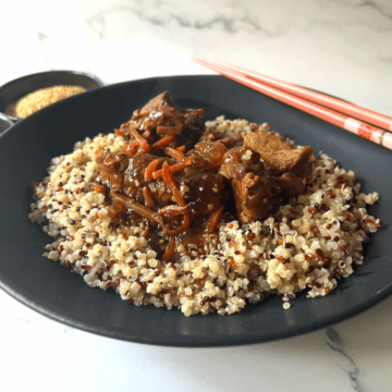 Slow cooker Korean beef bowl with quinoa