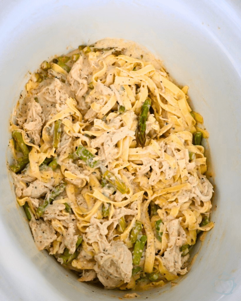 caesar chicken and pasta with asparagus in a crockpot