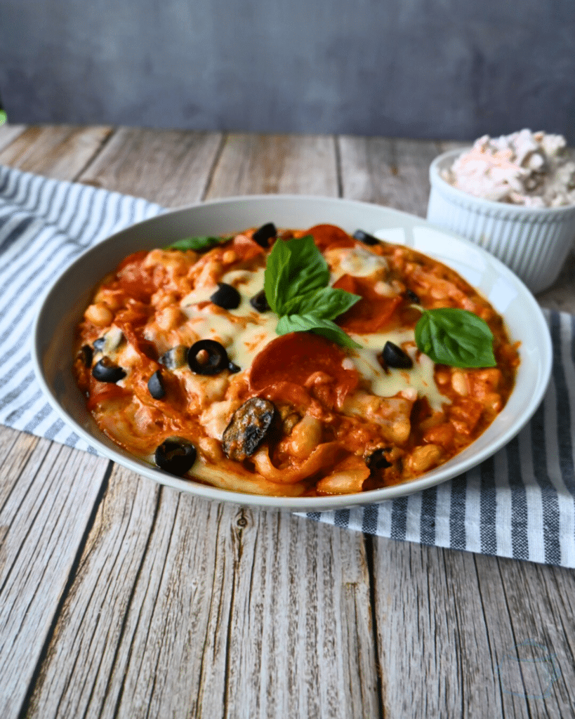 A bowl of pizza beans ready to be eaten