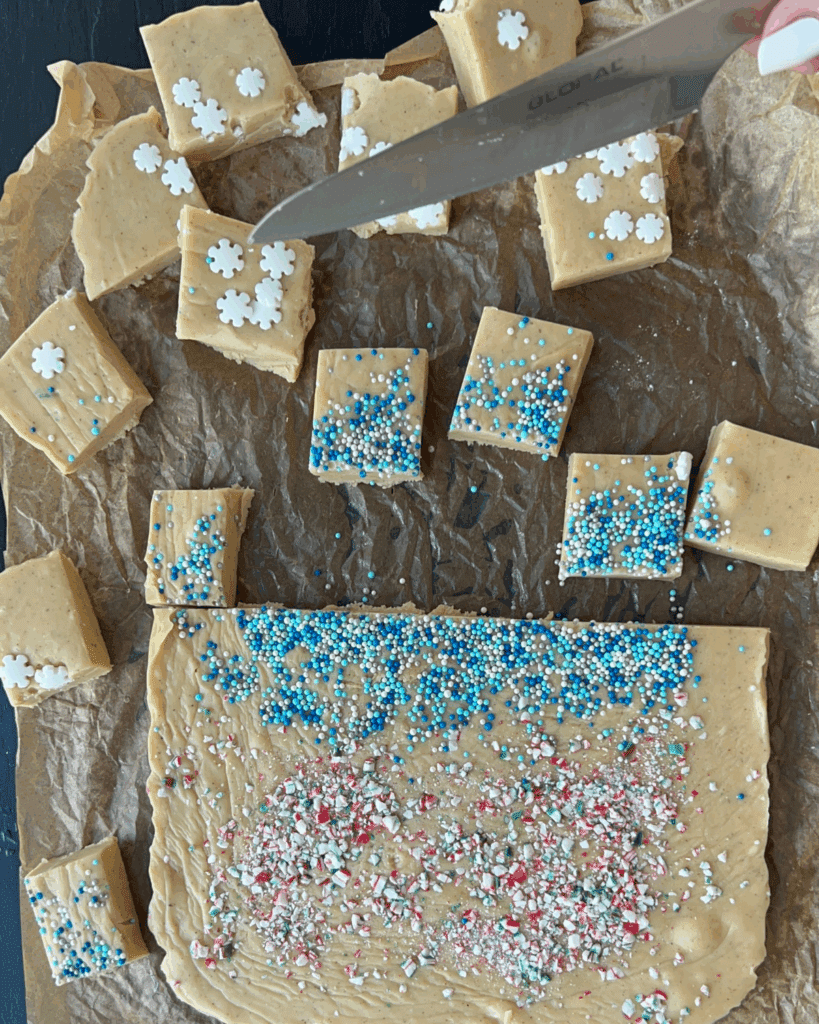 fudge being cut into serving pieces